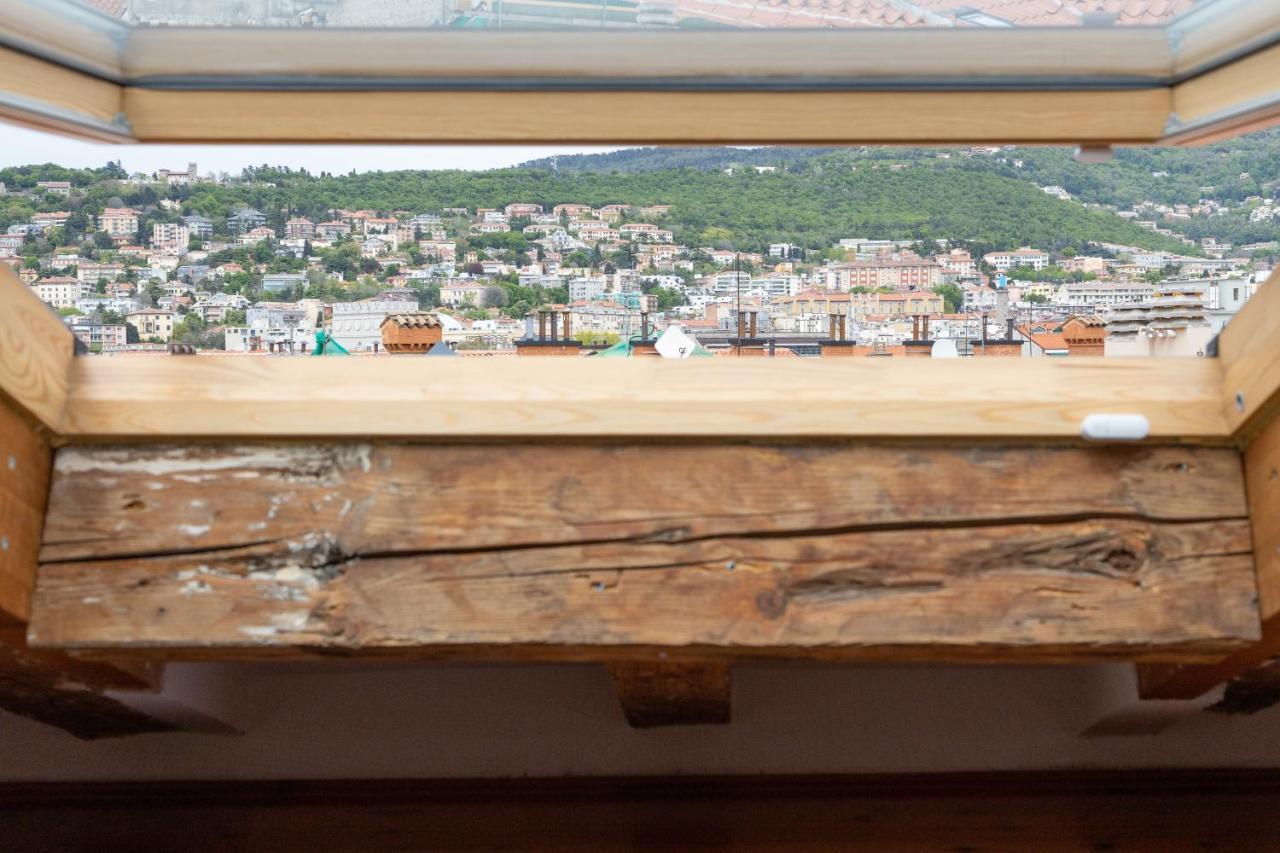 Svevo, Rustico Centrale Con Parcheggio A Trieste Dış mekan fotoğraf